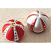SALT and PEPPER SHAKER 
