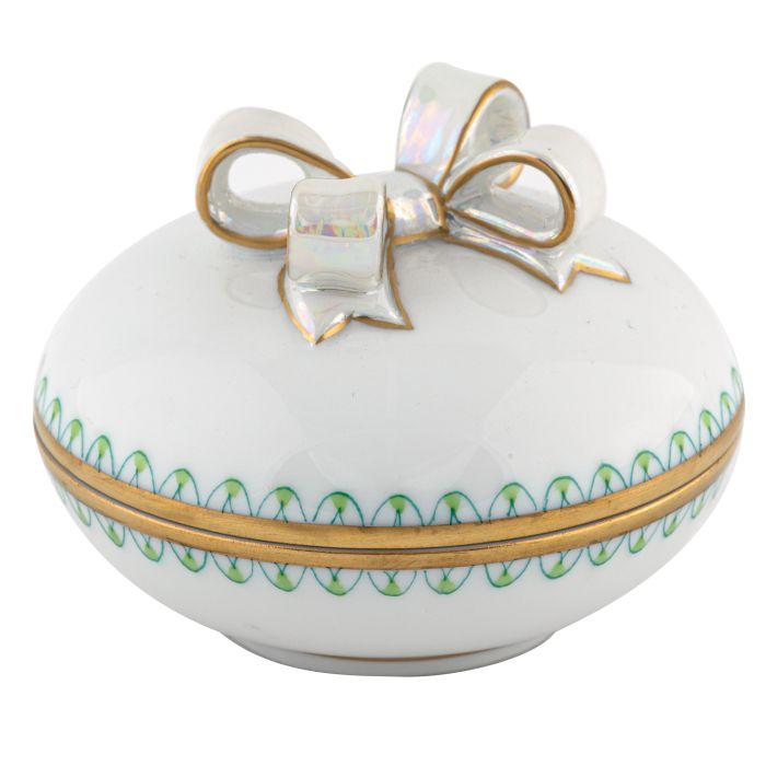 KEY LIME ROUND BOX WITH BOW 3"D