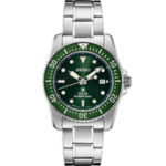 Seiko Ss Green Dial/bezel Bracelet Watch